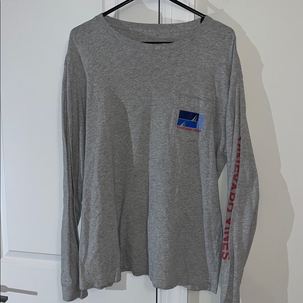 Gray Vineyard Vines Sailing Yachting Boating Pocket LS T shirt M 98 Collector